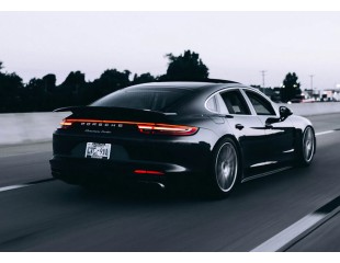 Nullam ullamcorper nisl quis ornare molestie